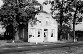 Cafe-Velletri-1-285px